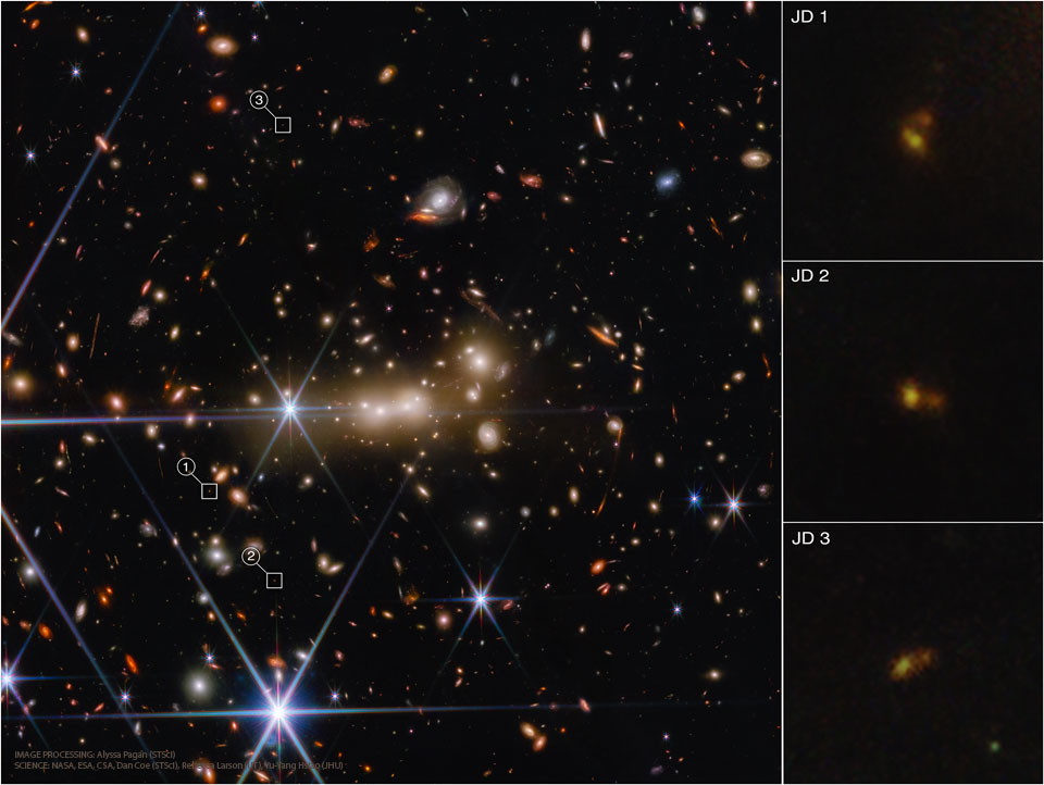 Odległe galaktyki wyglądają jak żółte, rozmyte kropki, natomiast kilka bliskich gwiazd jest białych i otoczone są szpilami, spowodowanymi przez dyfrakcję. 
Więcej szczegółowych informacji w opisie poniżej.
